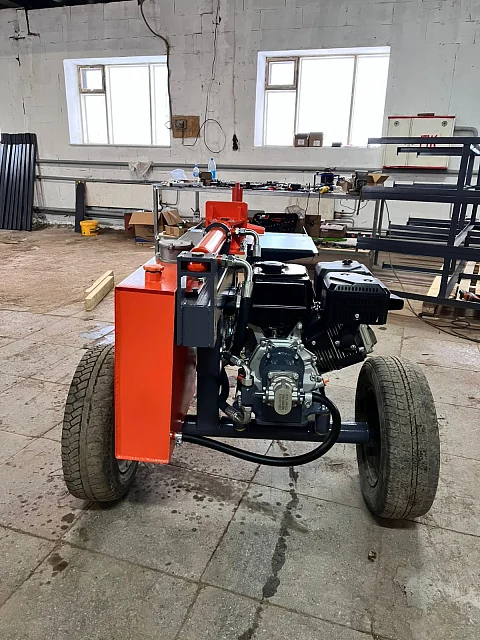 Гидравлический Дровокол 6 тонн, двигатель Лифан 20 л.с