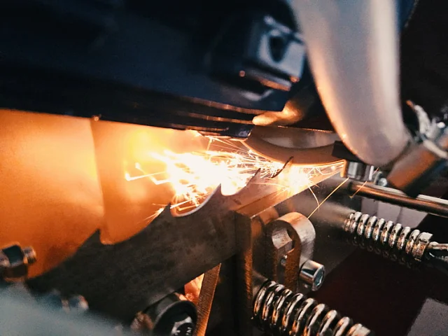 Боразоновый станок для заточки ленточных пил пзсл 30/60 Оптима